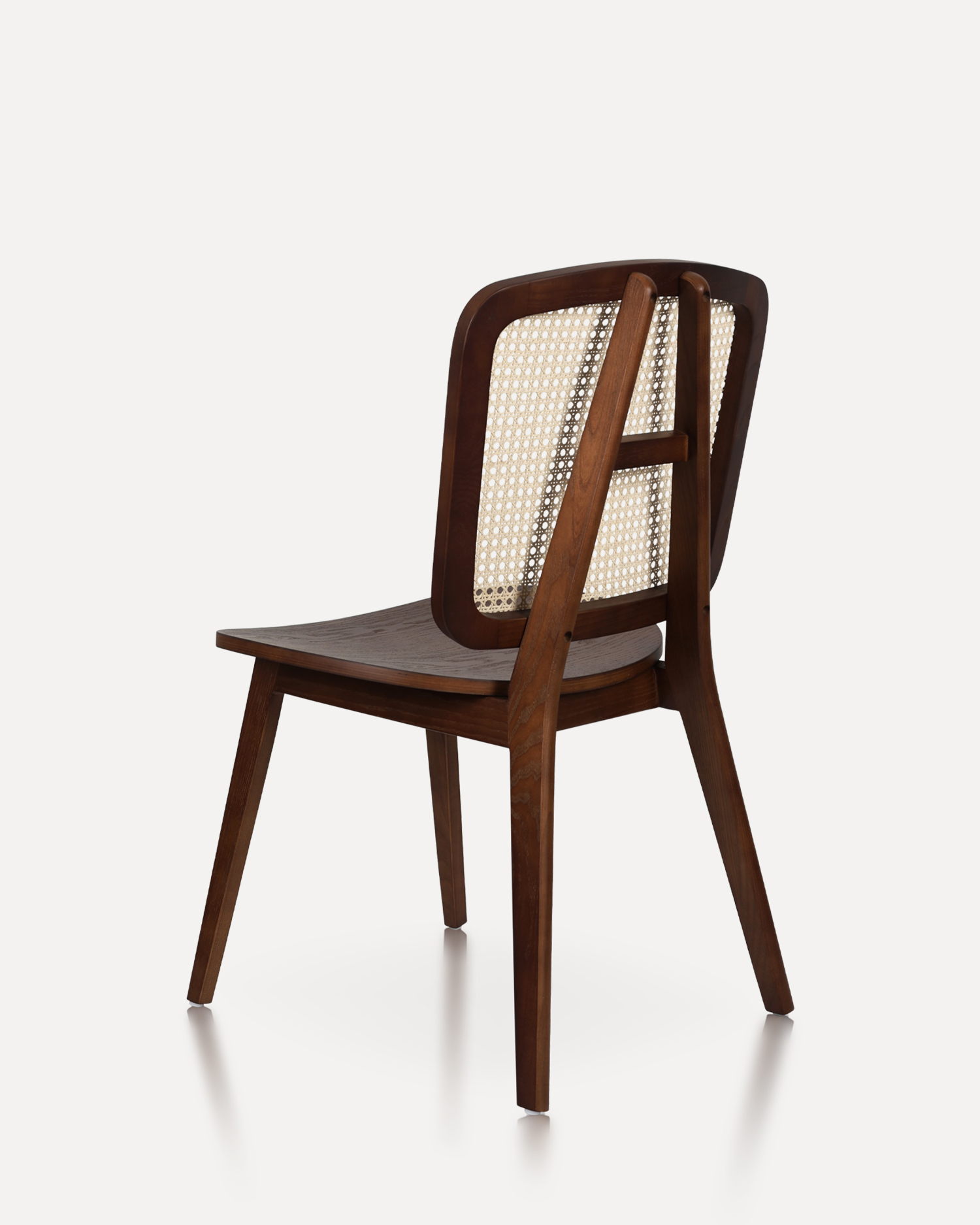 Vintage ratan zadné drevené stoličky Vintage ratan zadné drevené stoličky