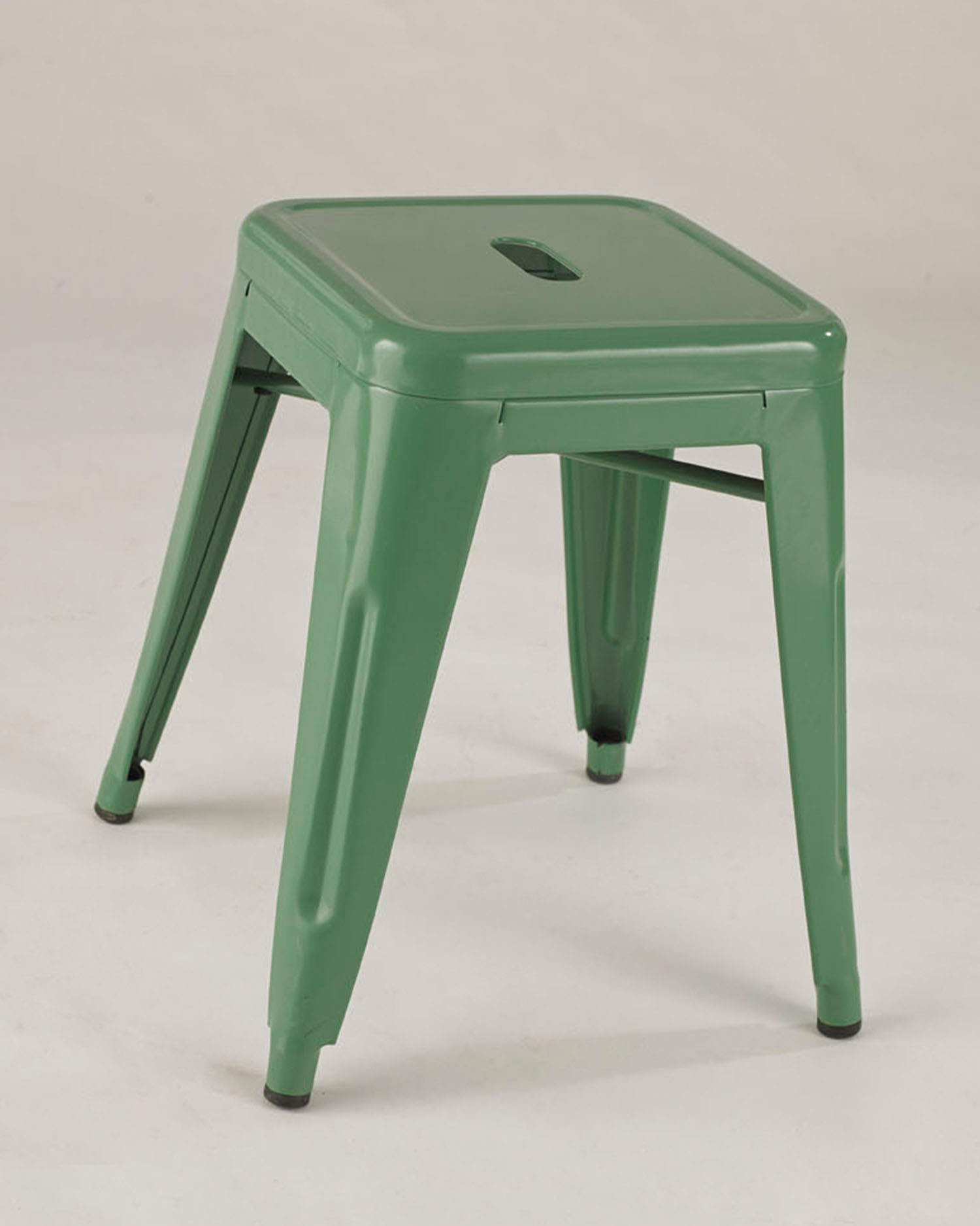 Minimalistické čierne dizajnérske stoličky Minimalistické čierne dizajnérske stoličky