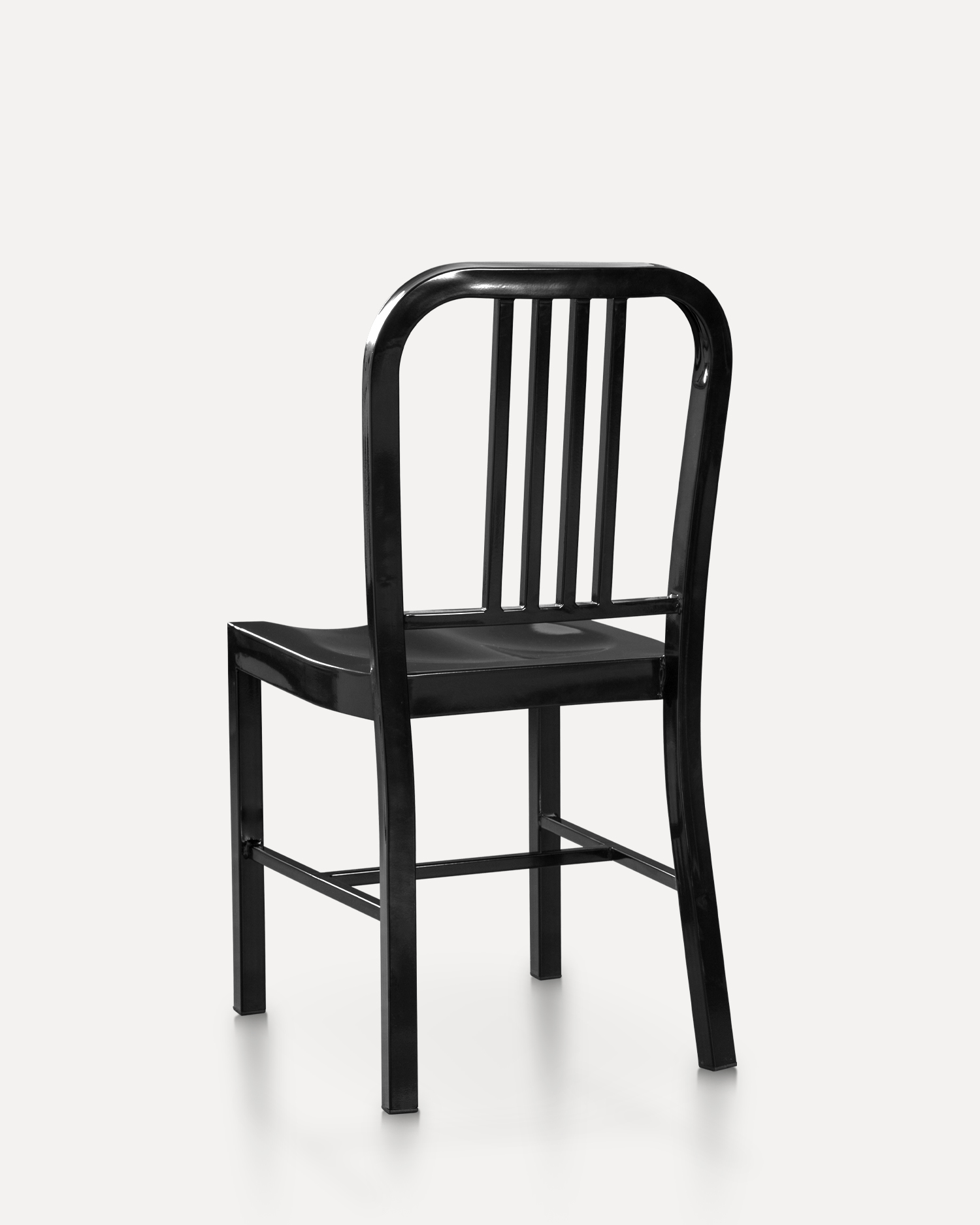 Nadčasový dizajn železná stolička Nadčasový dizajn železná stolička